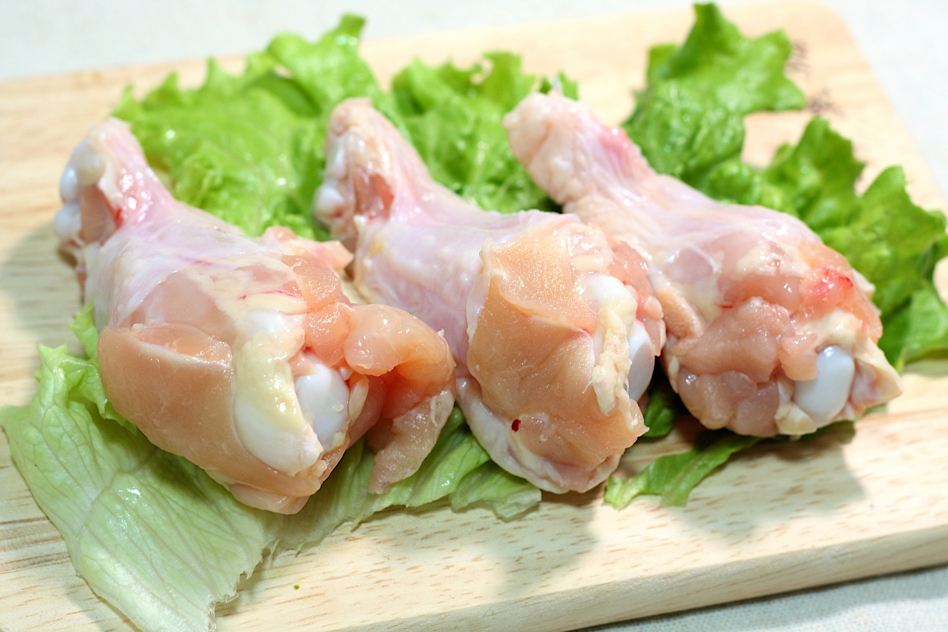 宮崎県産国産若鶏手羽元　２㎏